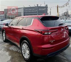 ميتسوبيشي اوتلاندر